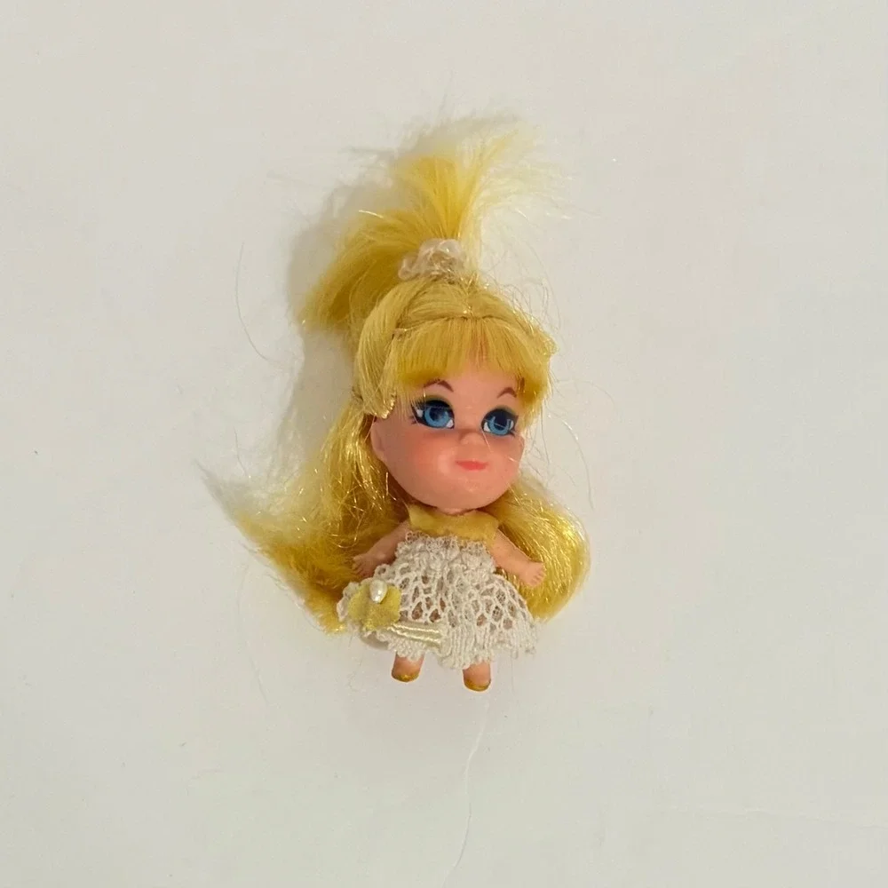 Vintage Mattel LIDDLE KIDDLES Honeysuckle Style 3704 Kiddle Kologne Doll 1968 2
